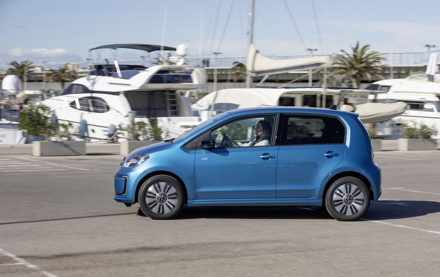  Volkswagen e-up! (Teal Blue) 2019 года  (WW) (фото 15 из 23)